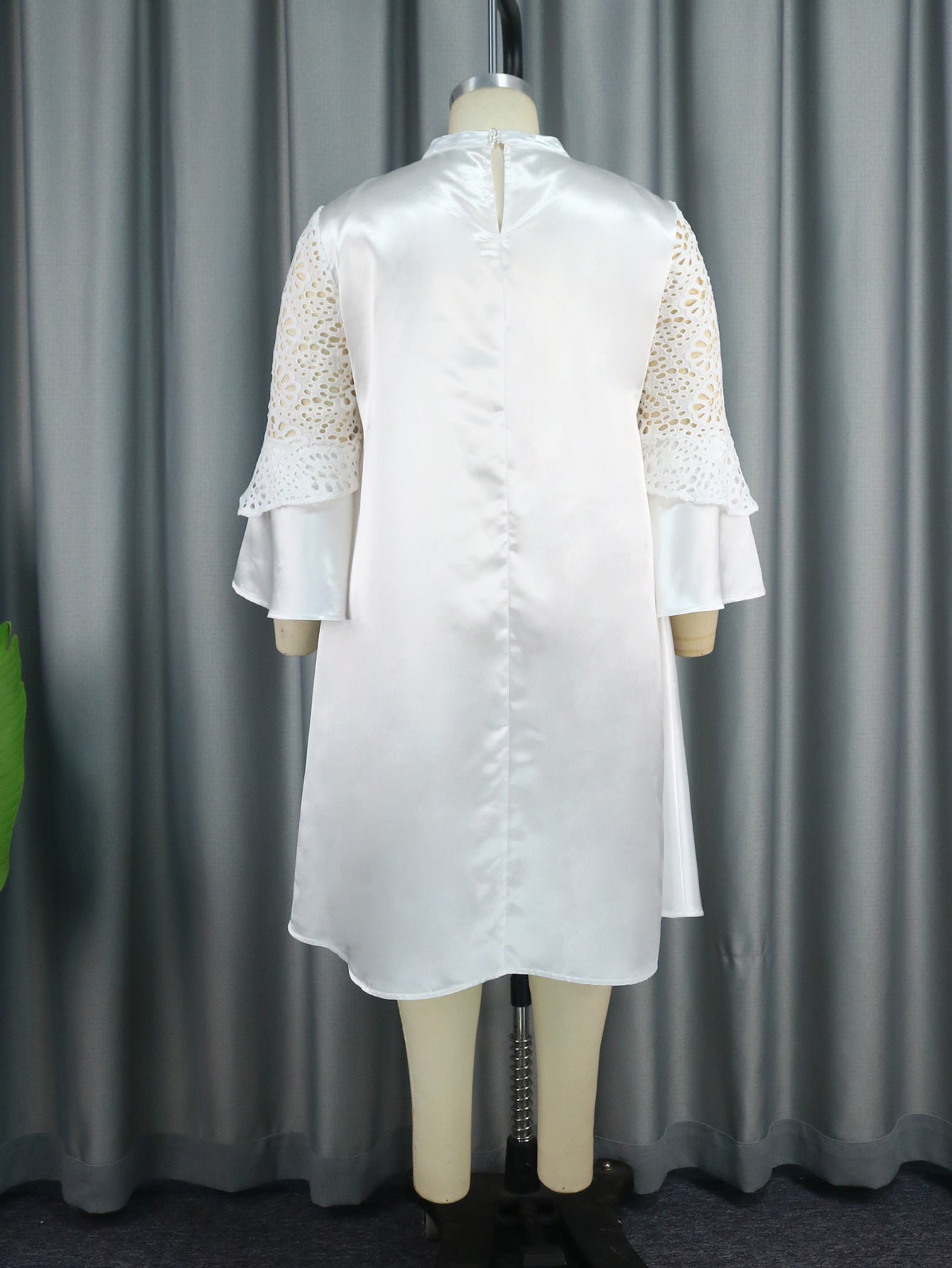 Casual Career Style Bell Bottom Sleeve Dress Plus Size Lace See-Through Patchwork Skirt Dress 10