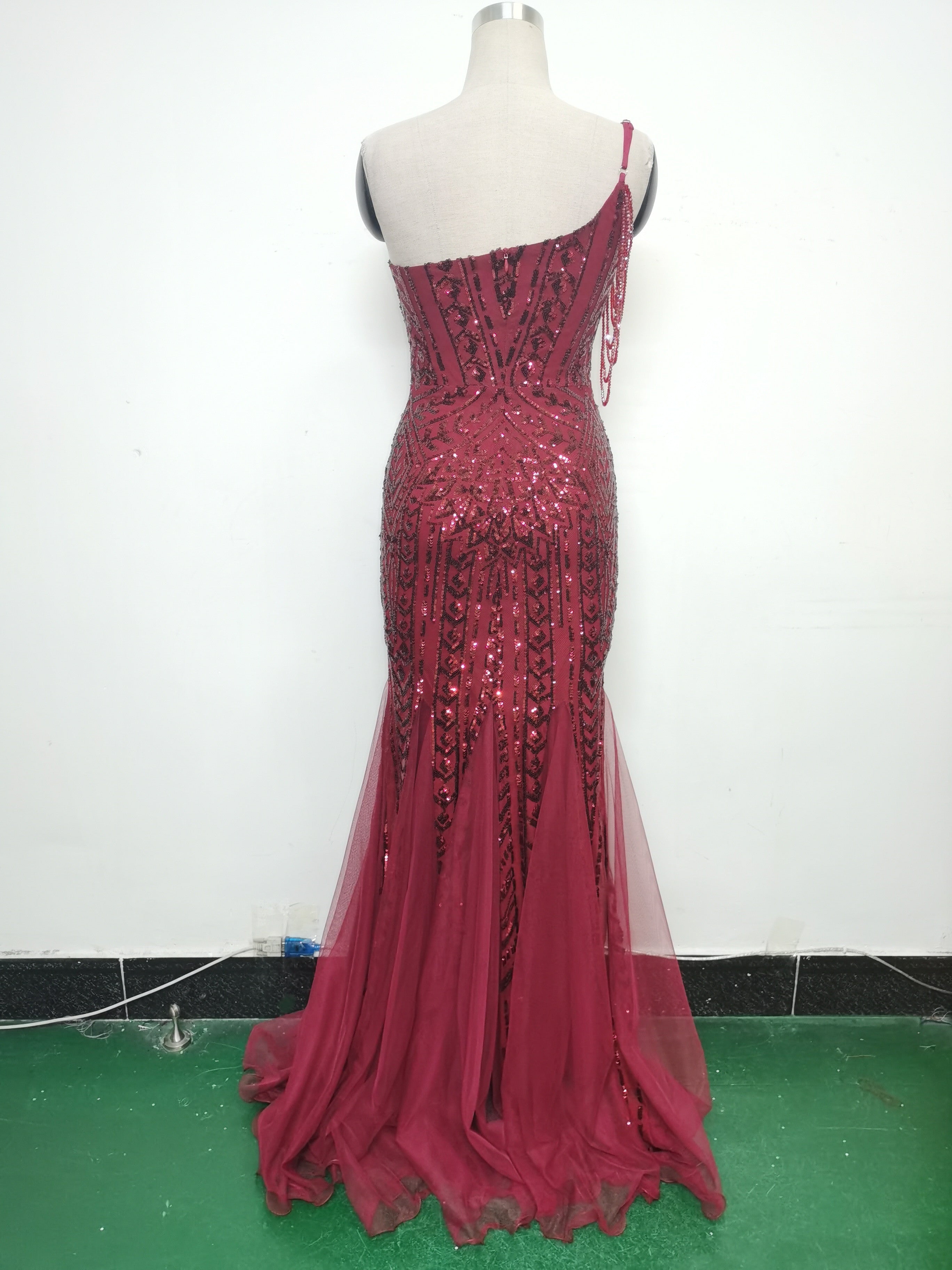 Women gift-ordered sequined mesh evening dress 37