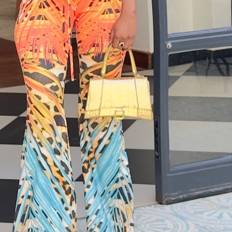 Women's Fashion Halter-Neck Low-Back Floral Print Flared Jumpsuit 4