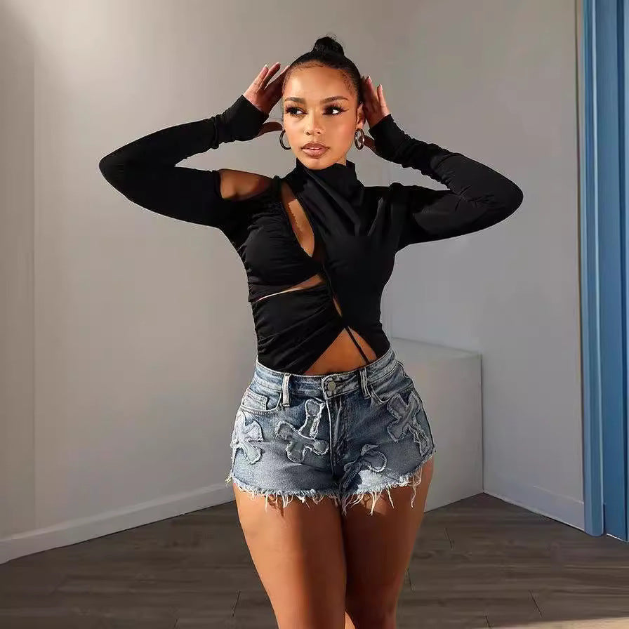 Women Embroidered Stretch Cross Denim Shorts 5