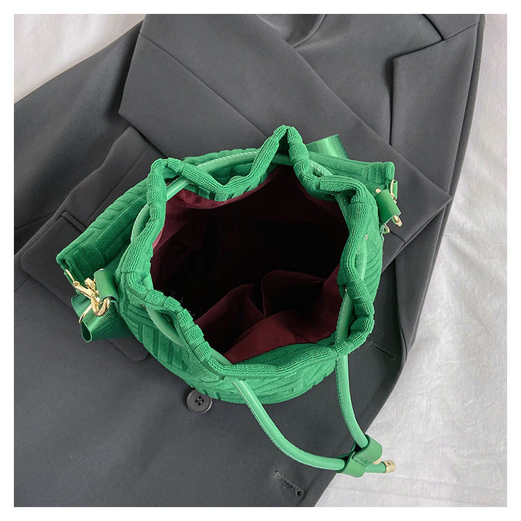 Women Flannel Bucket Bag Single Shoulder Crossbody Bag 15