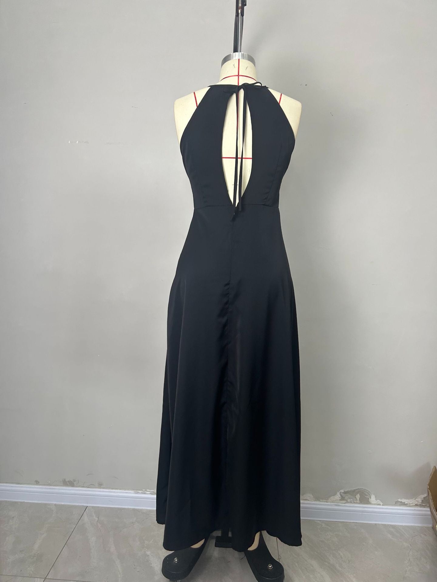 Women Lace Dotted Halter Neck Slit Dress 9