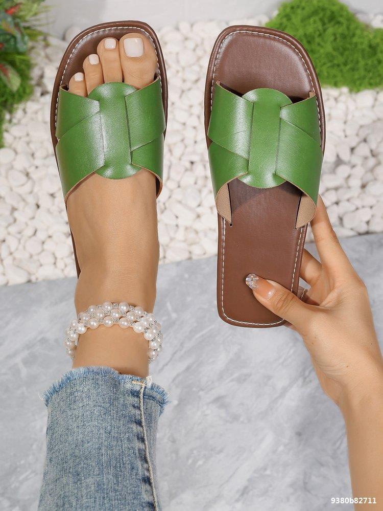 Summer Plus Size women's fashionable leather flip flops outdoor wear flat slippers 24