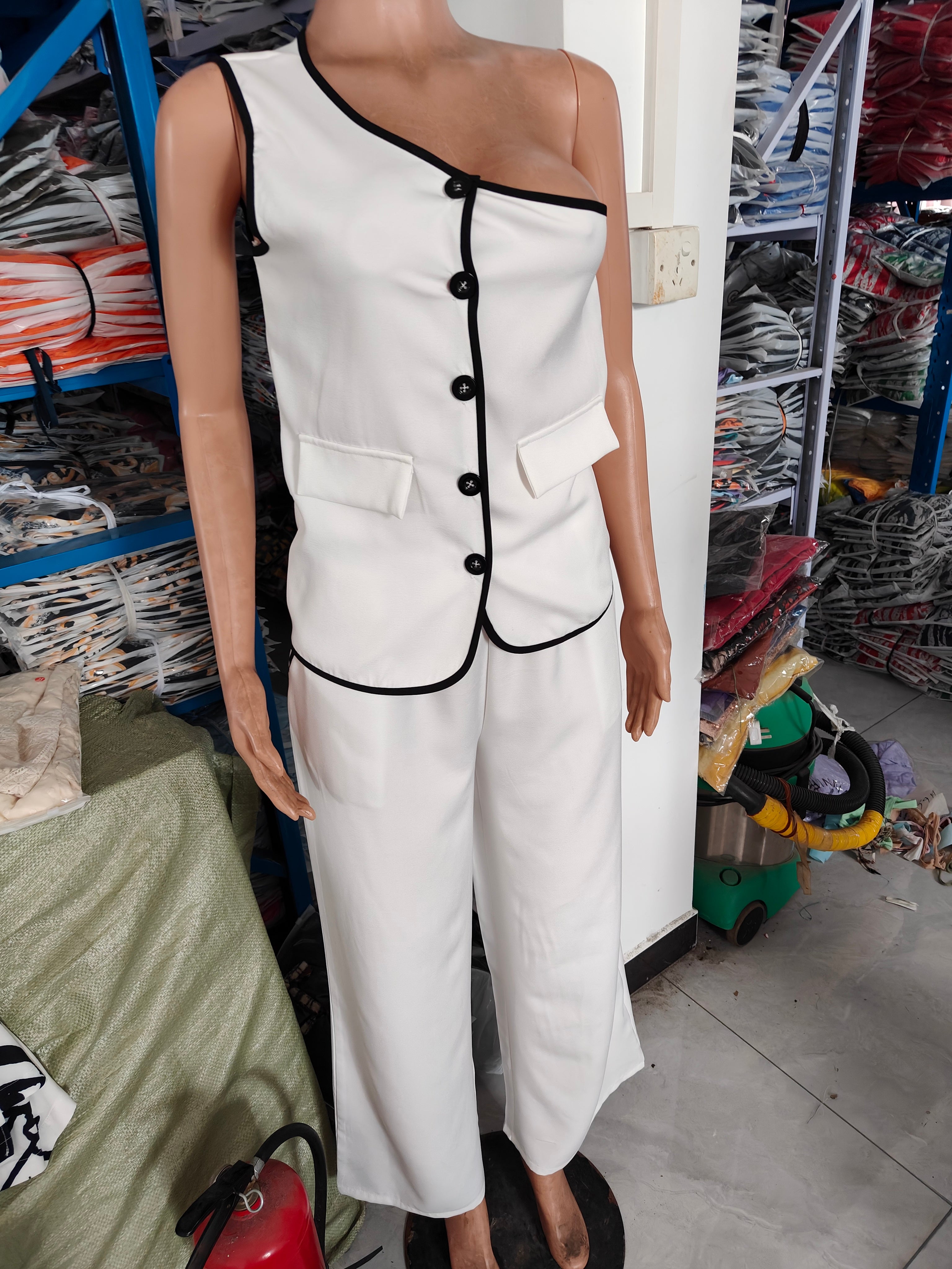 Women Solid One Shoulder Sleeveless Top And Wide Leg Pants Two Piece Set 6