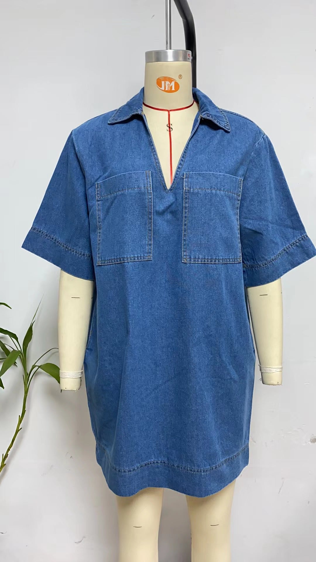 WomenŸ??s Turn-Down Collar Short-Sleeve Loose Denim Dress 11