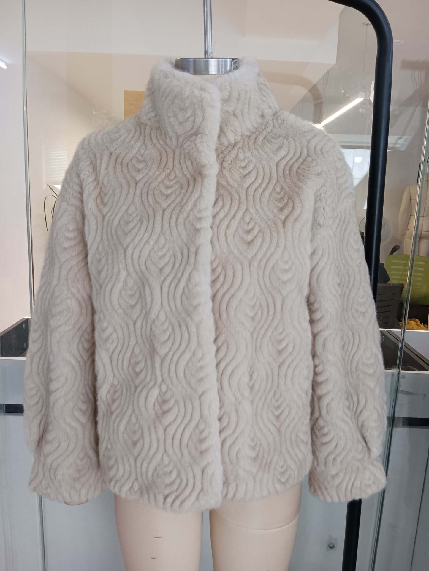 Autumn Winter Ribbed High Neck Long Sleeve Warm Women's Fur Coat Fashion Outerwear 7