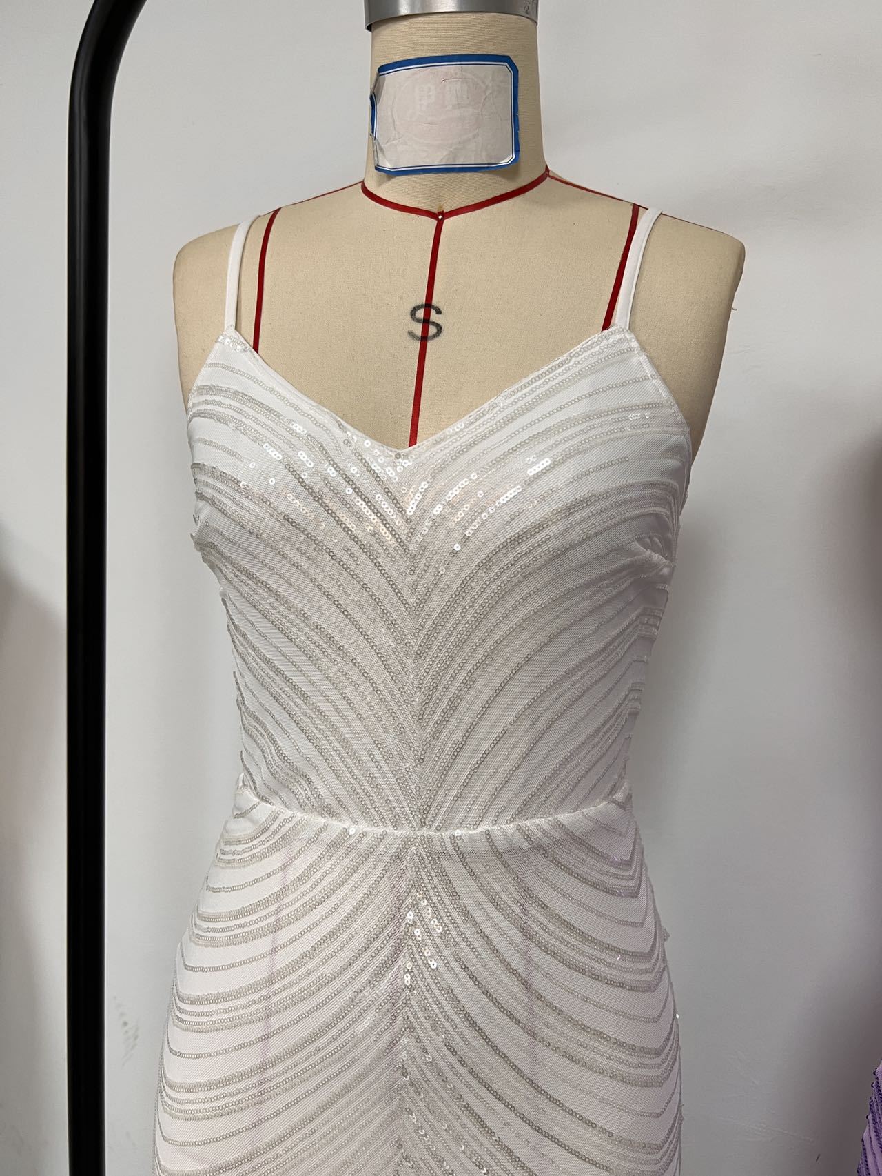 Women's Fashionable Sexy Strap Sequin Long Dress 19