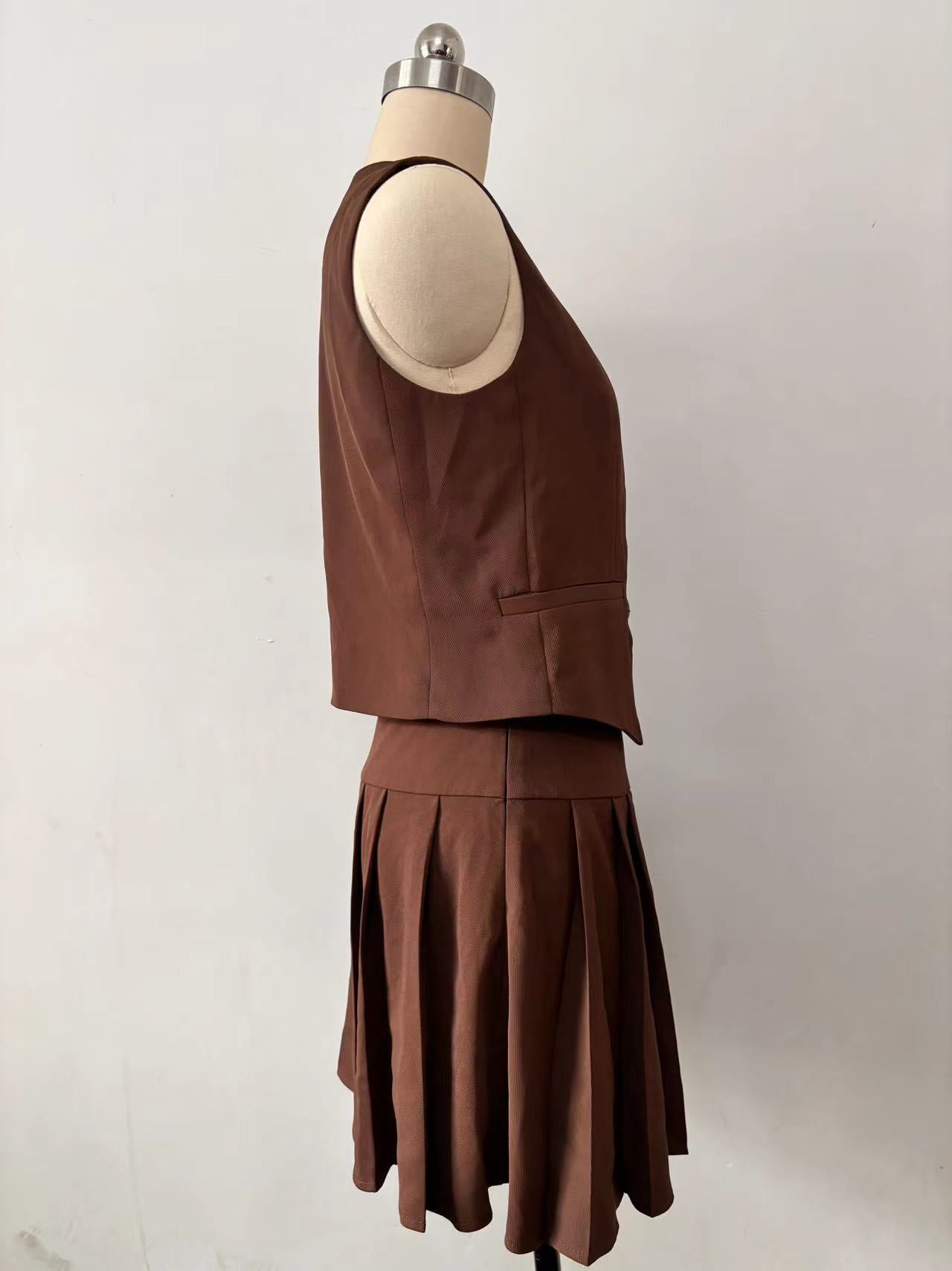 Women summer sleeveless vest And pleated Skirt two-piece set 10