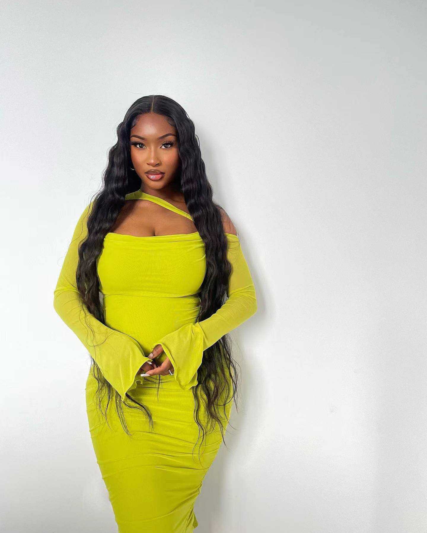 Women's Autumn And Winter Yellow Slim Dress 3