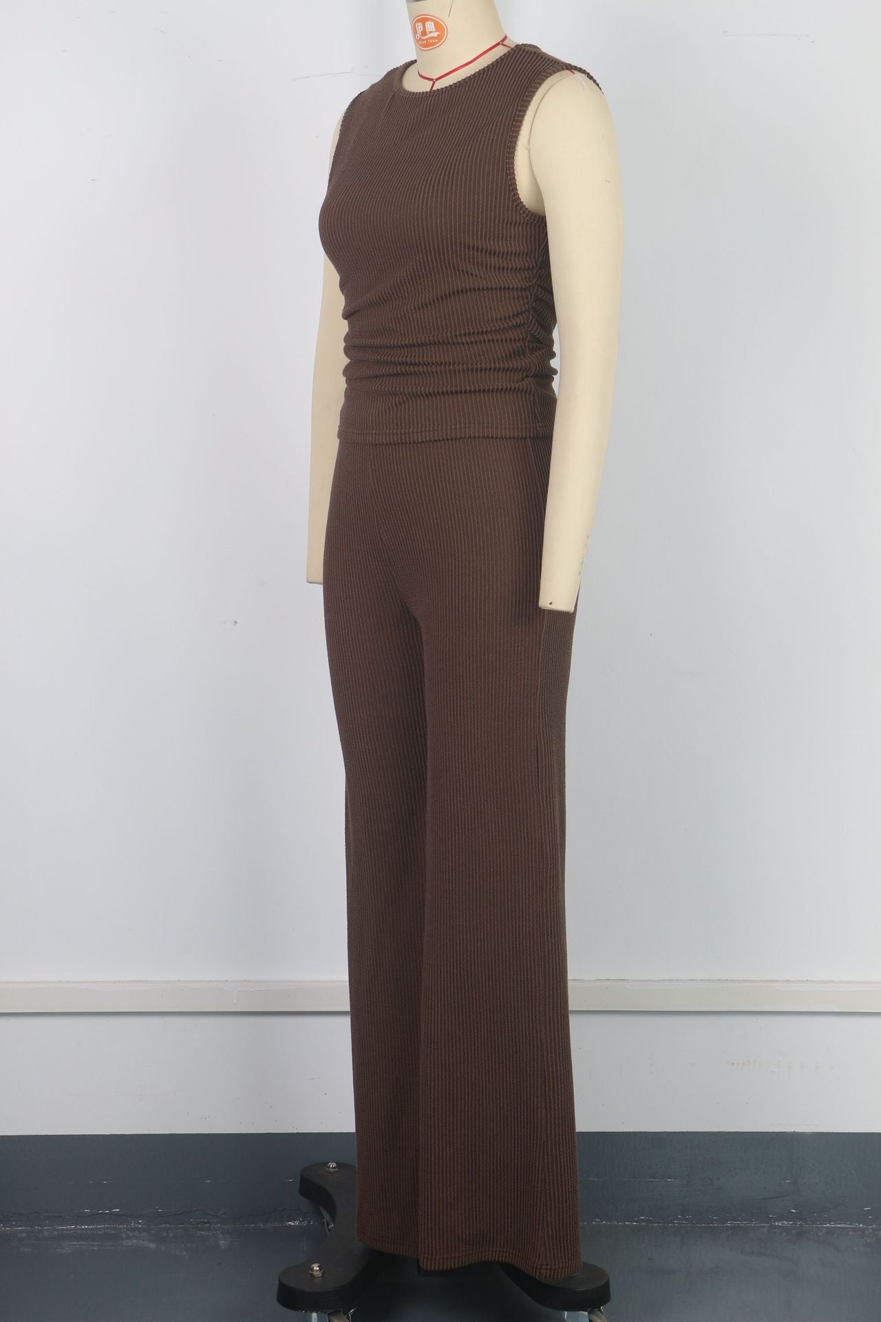 Women Casual Round Neck sleeveless Top and trousers Two Piece Set 9