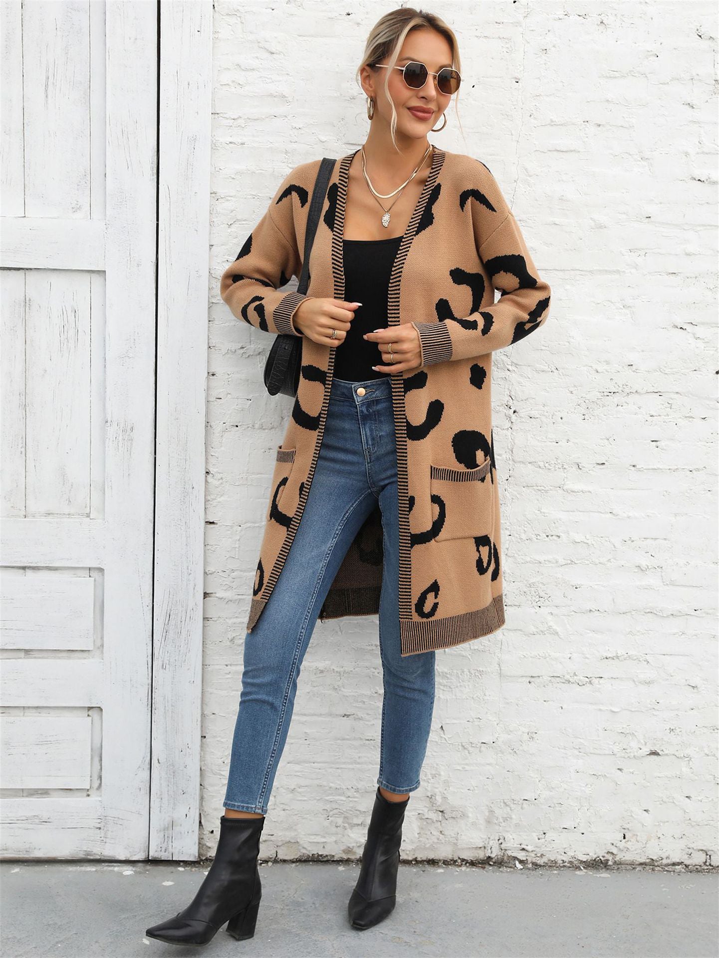 Plus Size Women Fall and Winter Leopard Knitting Cardigan Sweater 21