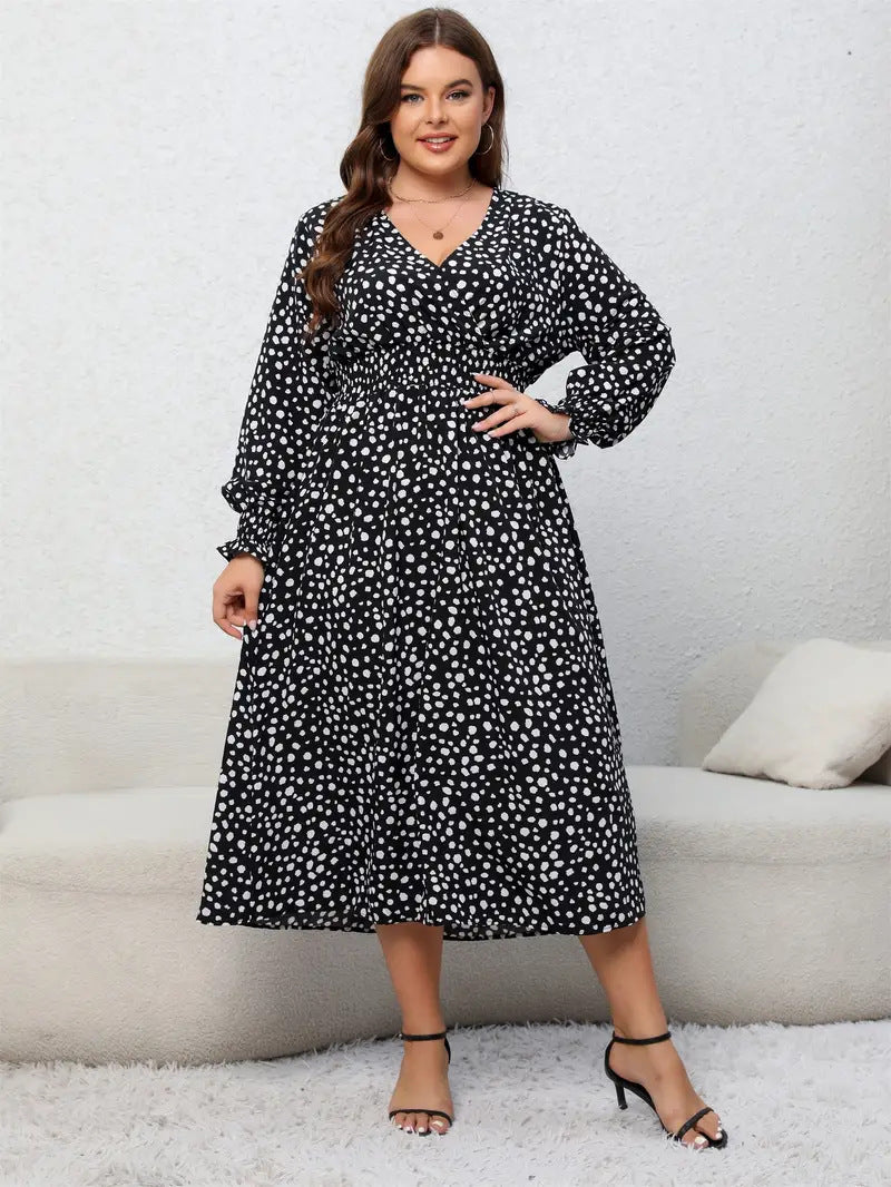 Plus Size Women Autumn V-Neck Printed Dress 4