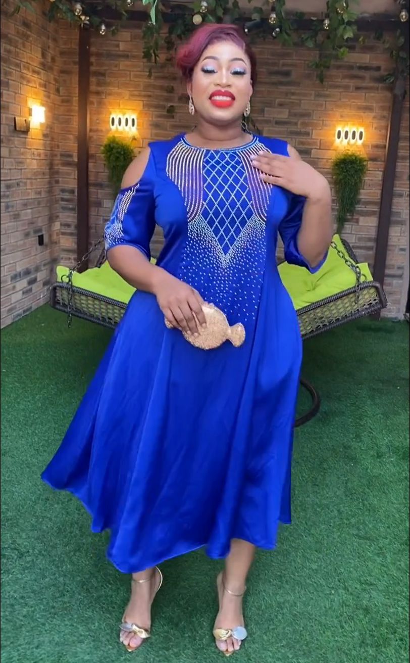 African Women Plus Size Off Shoulder Half Sleeve Beaded Dress 3