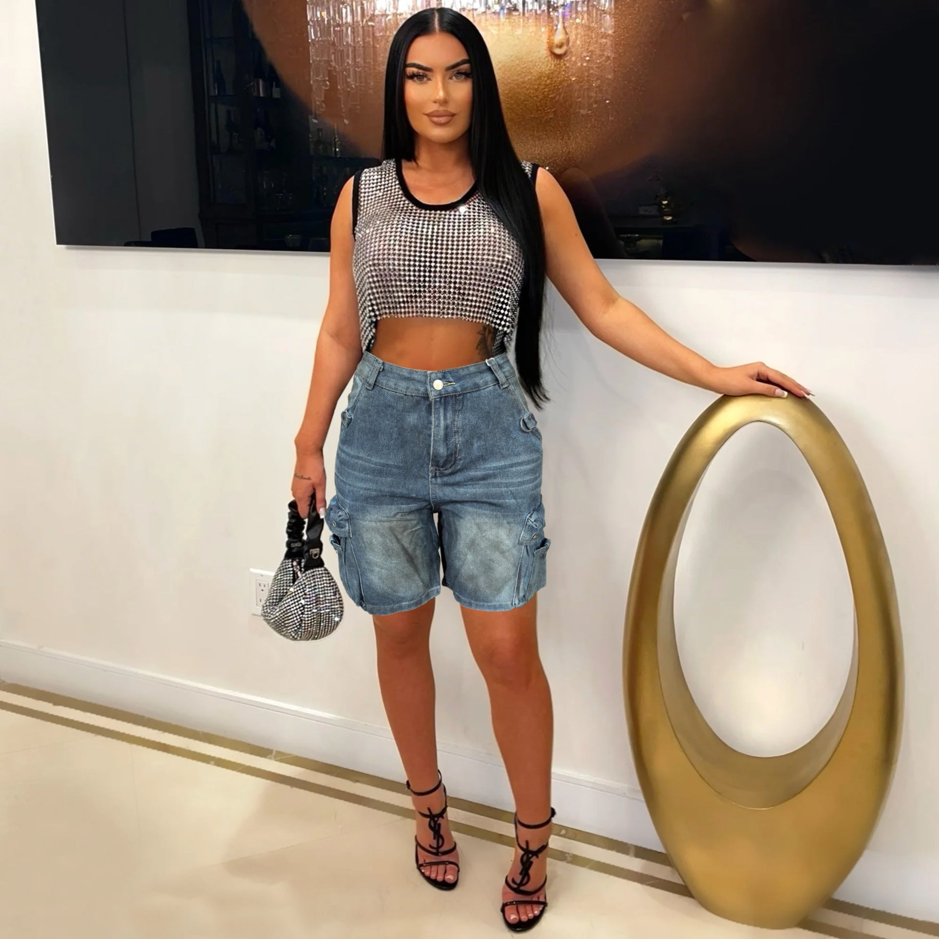 Women Pocket Cargo Knee-Length Denim Shorts 3