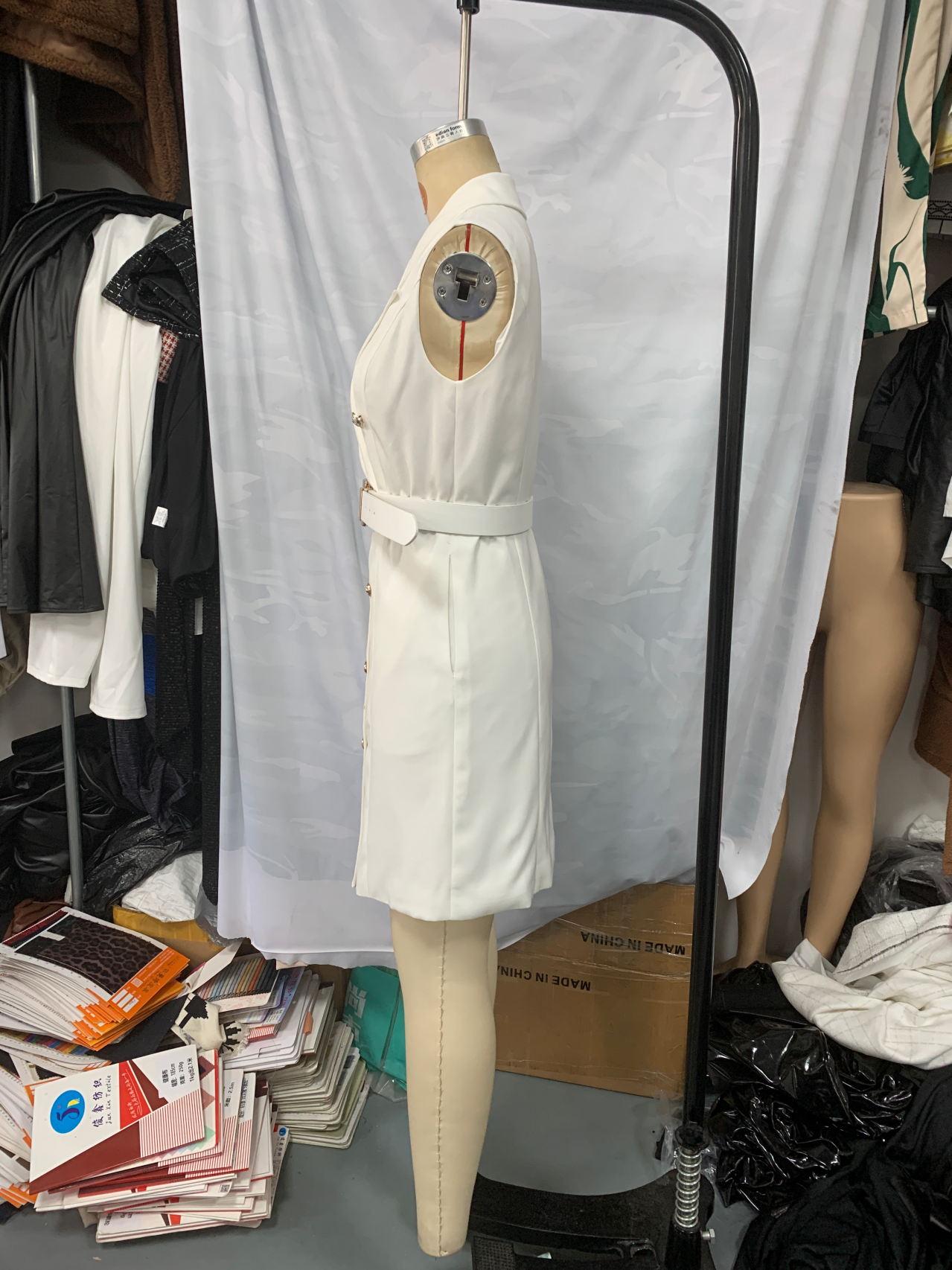 Women Sleeveless Blazer Dress with Belt 5