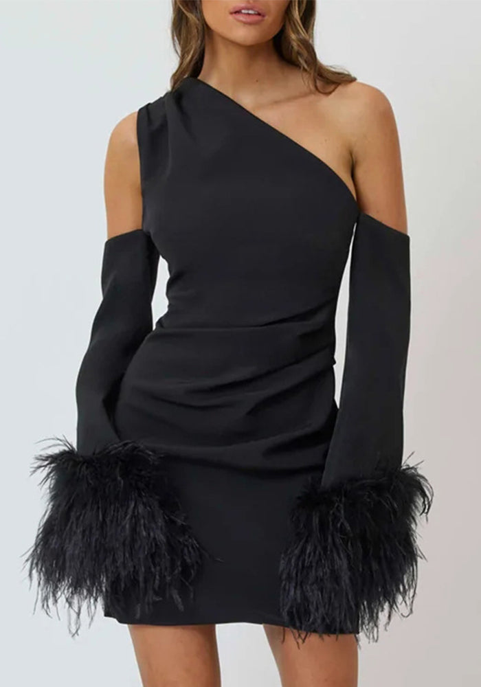 Sexy One Shoulder Slash Shoulder Fur Patchwork Bell Bottom Sleeve Slim Dress