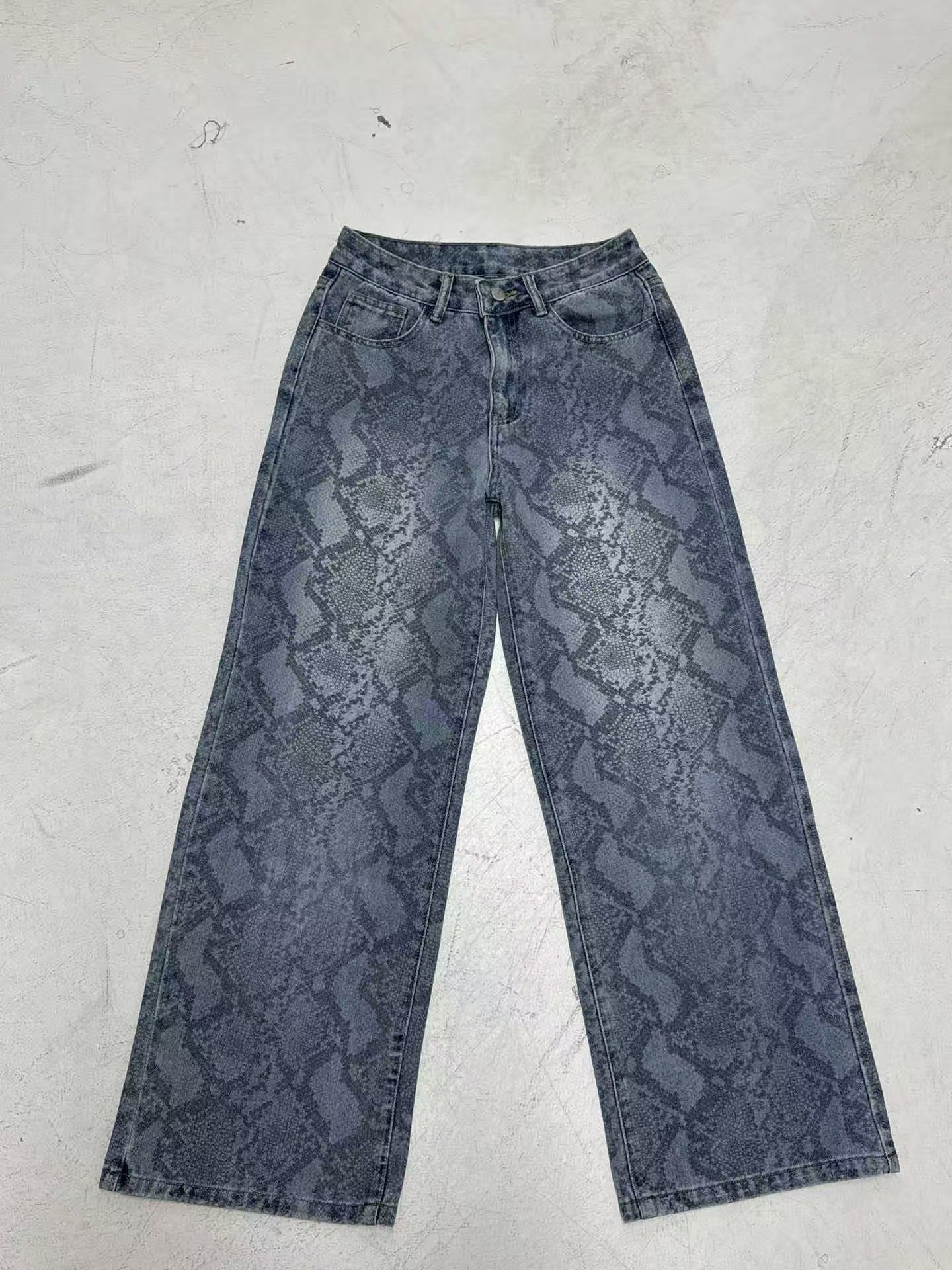 Women casual snake print denim Pant 7