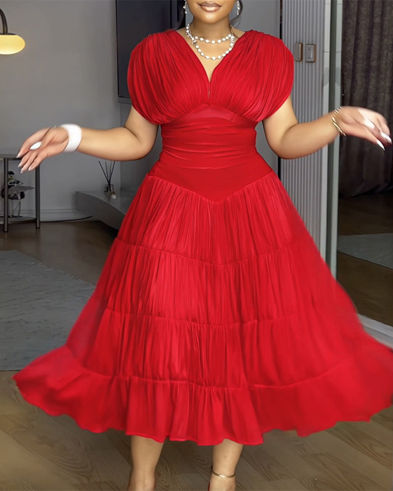 Red V-Neck Sleeveless Slim Waist Pleated A-Line Long Dress 4