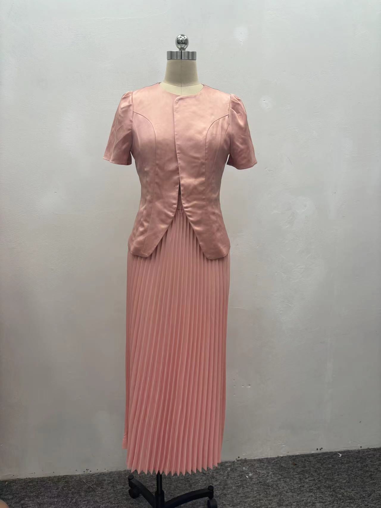 Autumn Career Women Button Short-Sleeved Top Pleated Skirt African Two-Piece Set 5