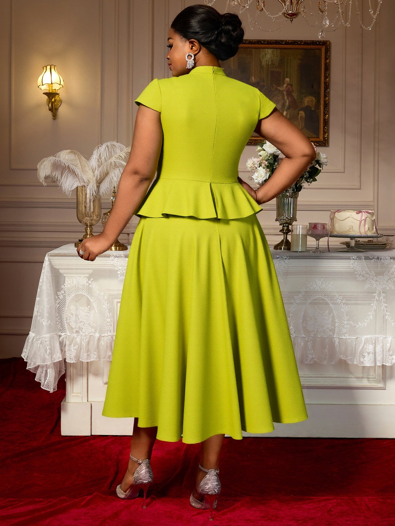 Plus Size Solid Color Cut-Out Short Sleeve Party Dress Stand Collar A-Line Elegant Evening Gown 3