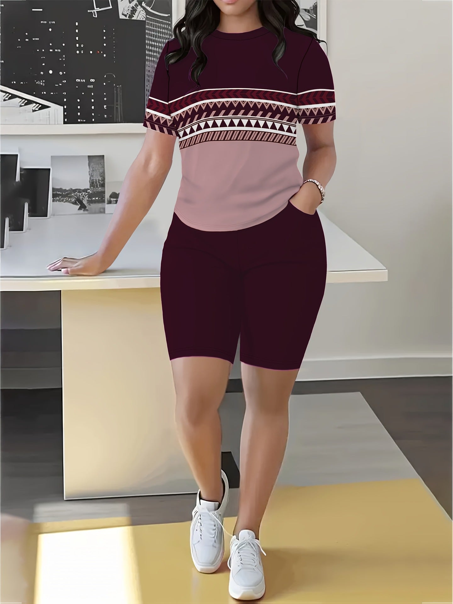 Women's Spring/Summer Geometric Stripe Round Neck T-Shirt & Tight-Fit Shorts Casual Set 18