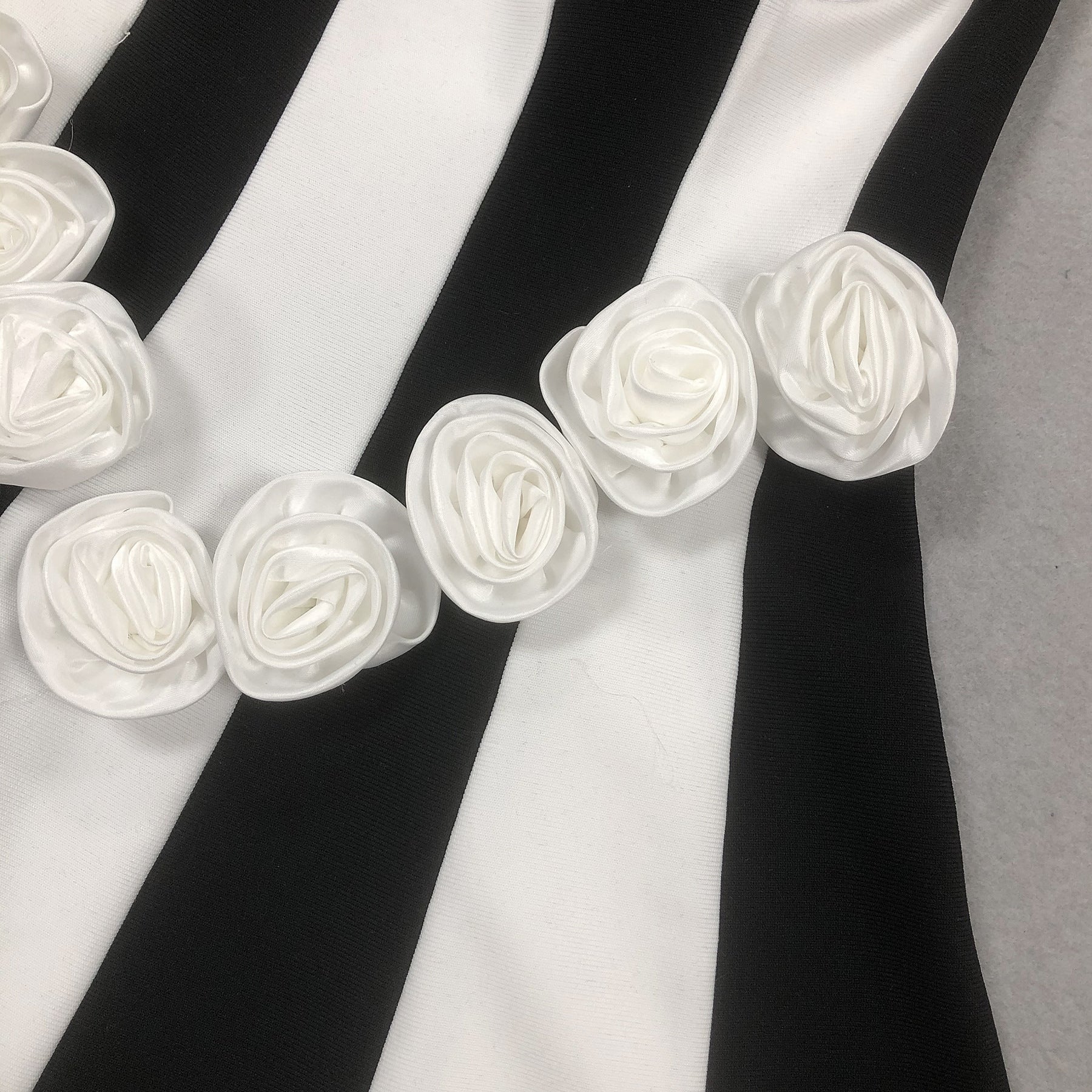 Women Strapless Sleeveless Jacquard Black and White Patchwork Dress 10