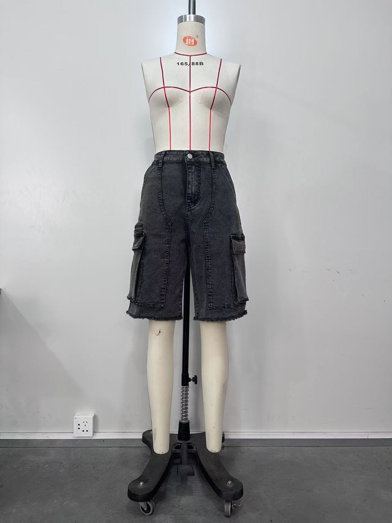 Women Ripped Cargo Denim Pants 17