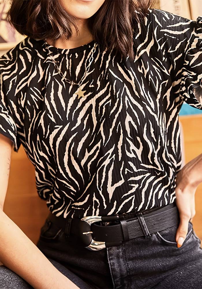 Summer Women’s Ribbed Loose Bat Sleeve Round Neck Zebra Print T-Shirt