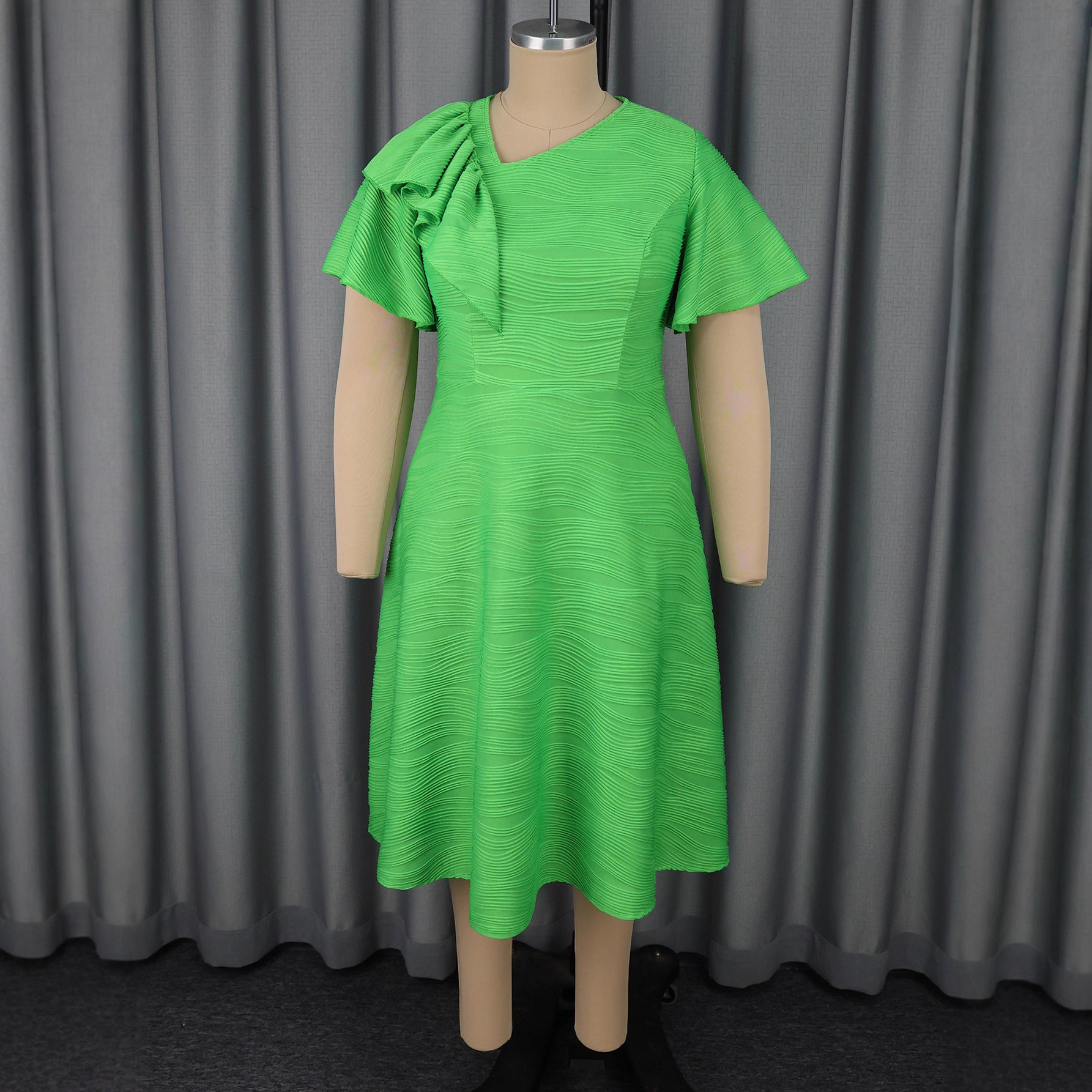 Fashion Water Wave Slash Shoulder Party Dress Asymmetric Ruffle Slim Waist A-Line Dress 3