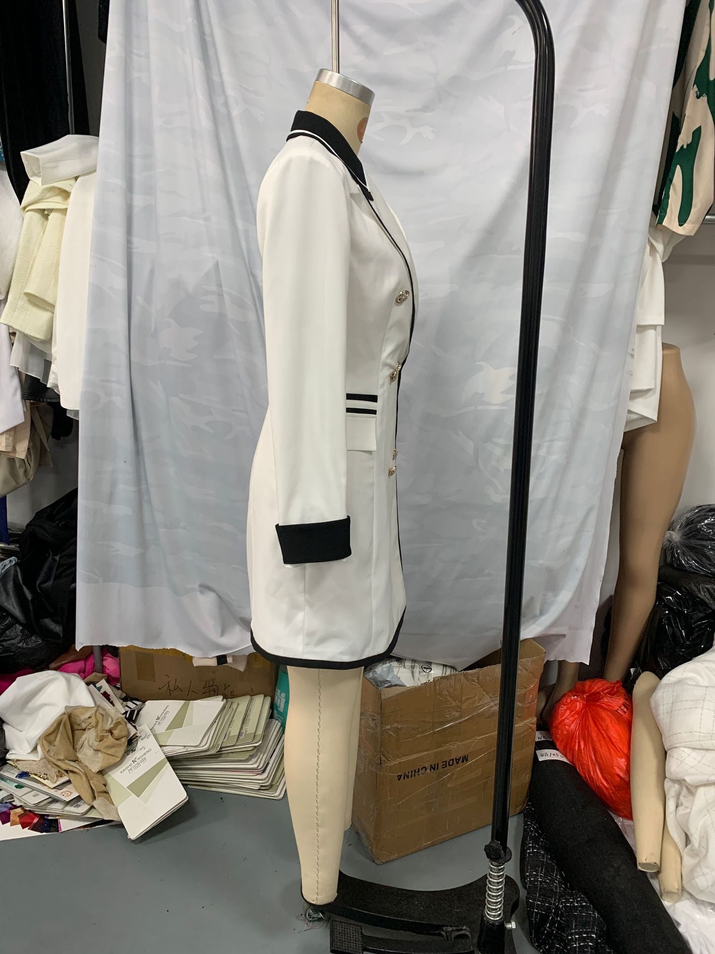 Women Fall Black and White Contrast Color Dress