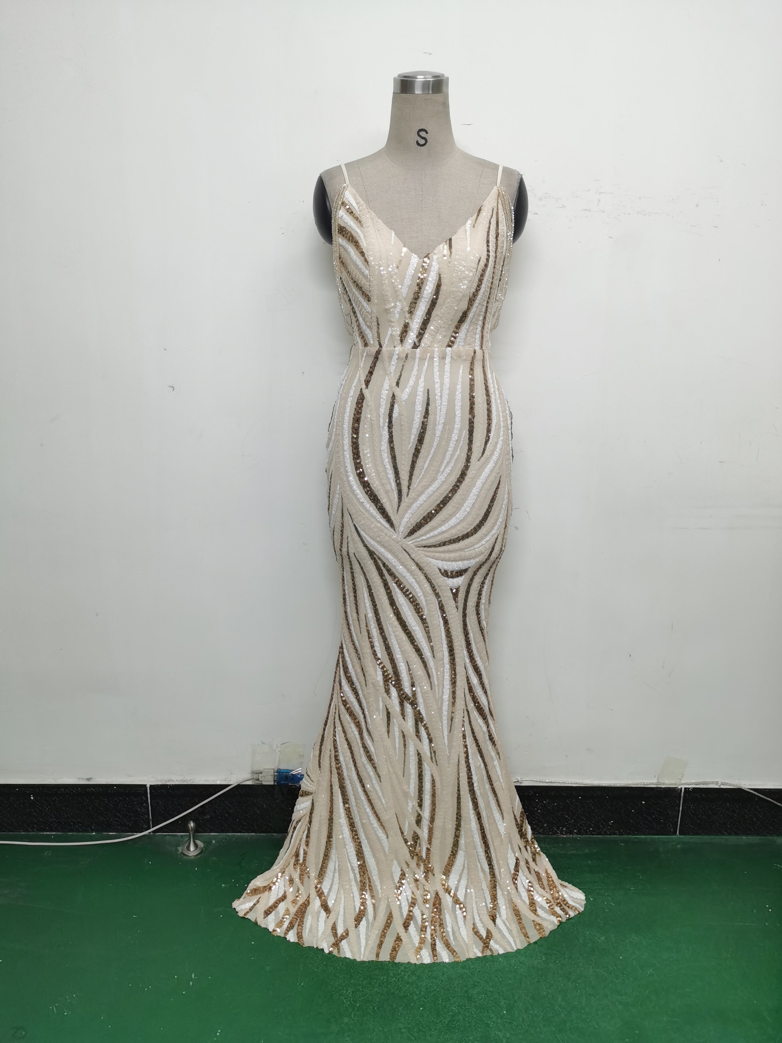 Women sequined striped color matching maxi evening dress 19