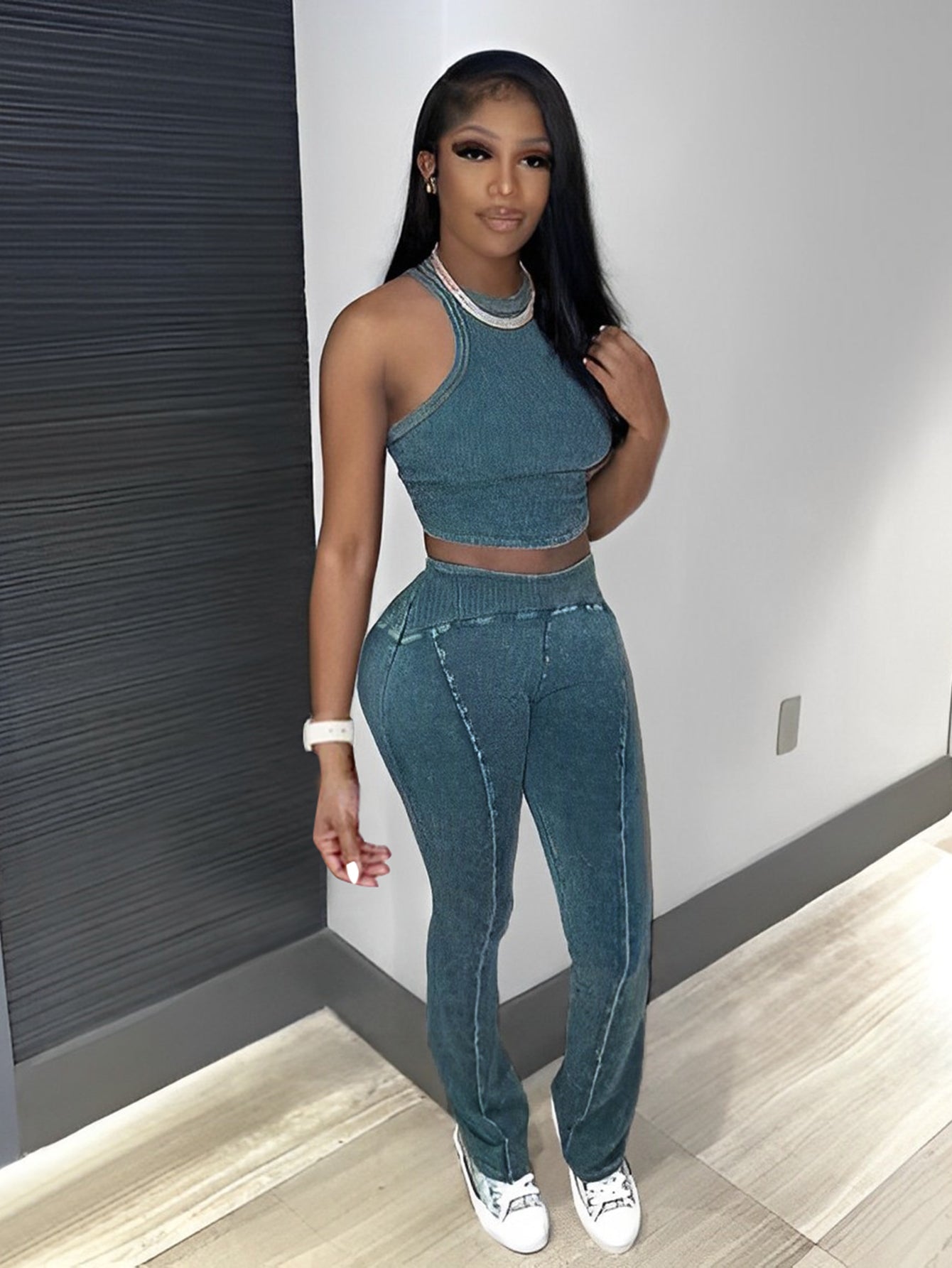 Women Printed Crop Top and Pants Two-piece Set 3