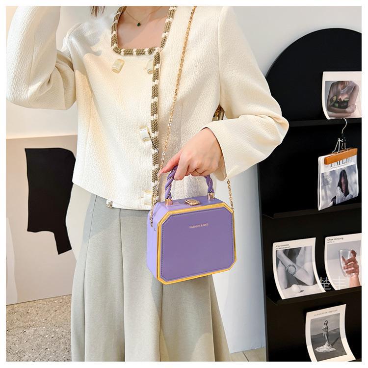 Small Bag Women's Fashion Chain Bag Hard Shell Handbag Shoulder Crossbody Box Bag 25
