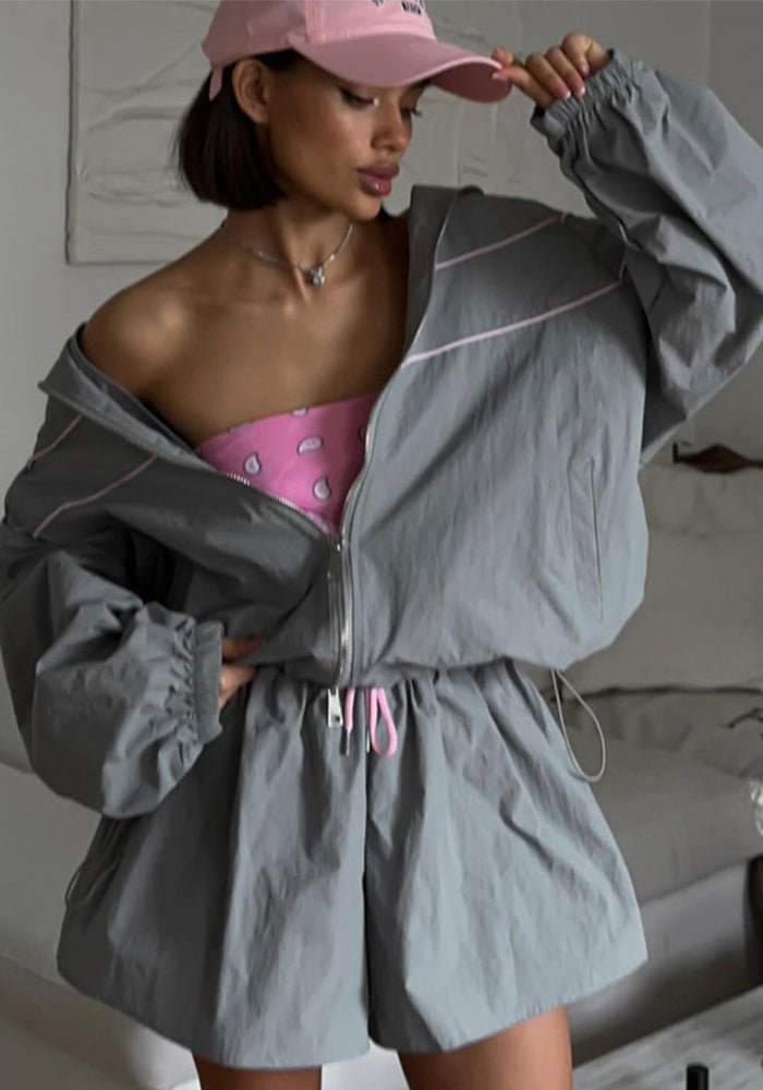 Women sports autumn long-sleeved jacket and shorts Two Piece Set