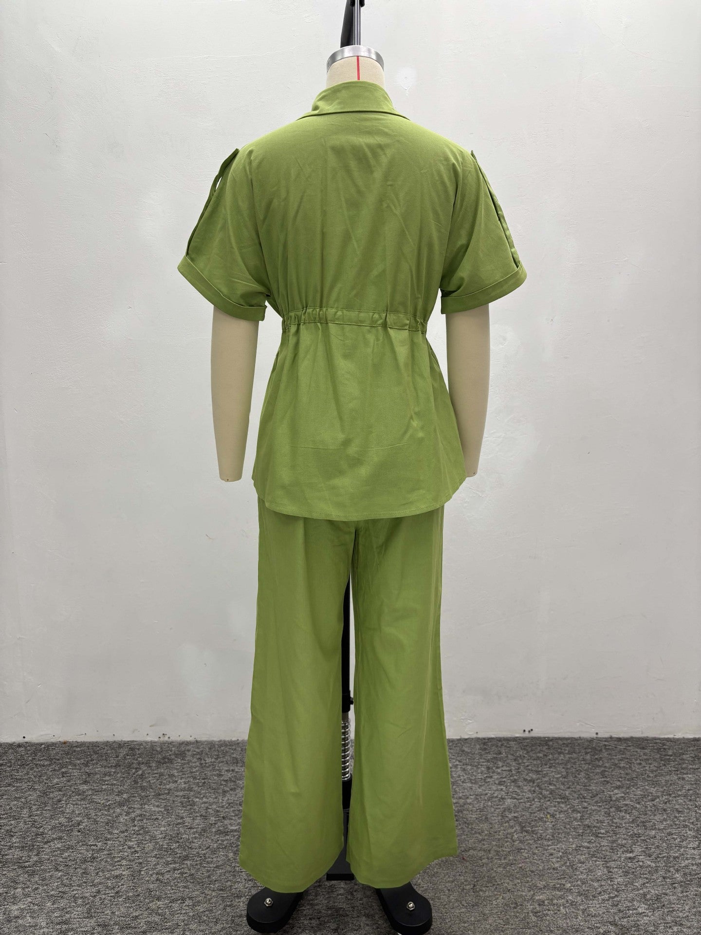 Plus Size Women Casual African Solid Turndown Collar Top and Trousers Two-piece Set 9