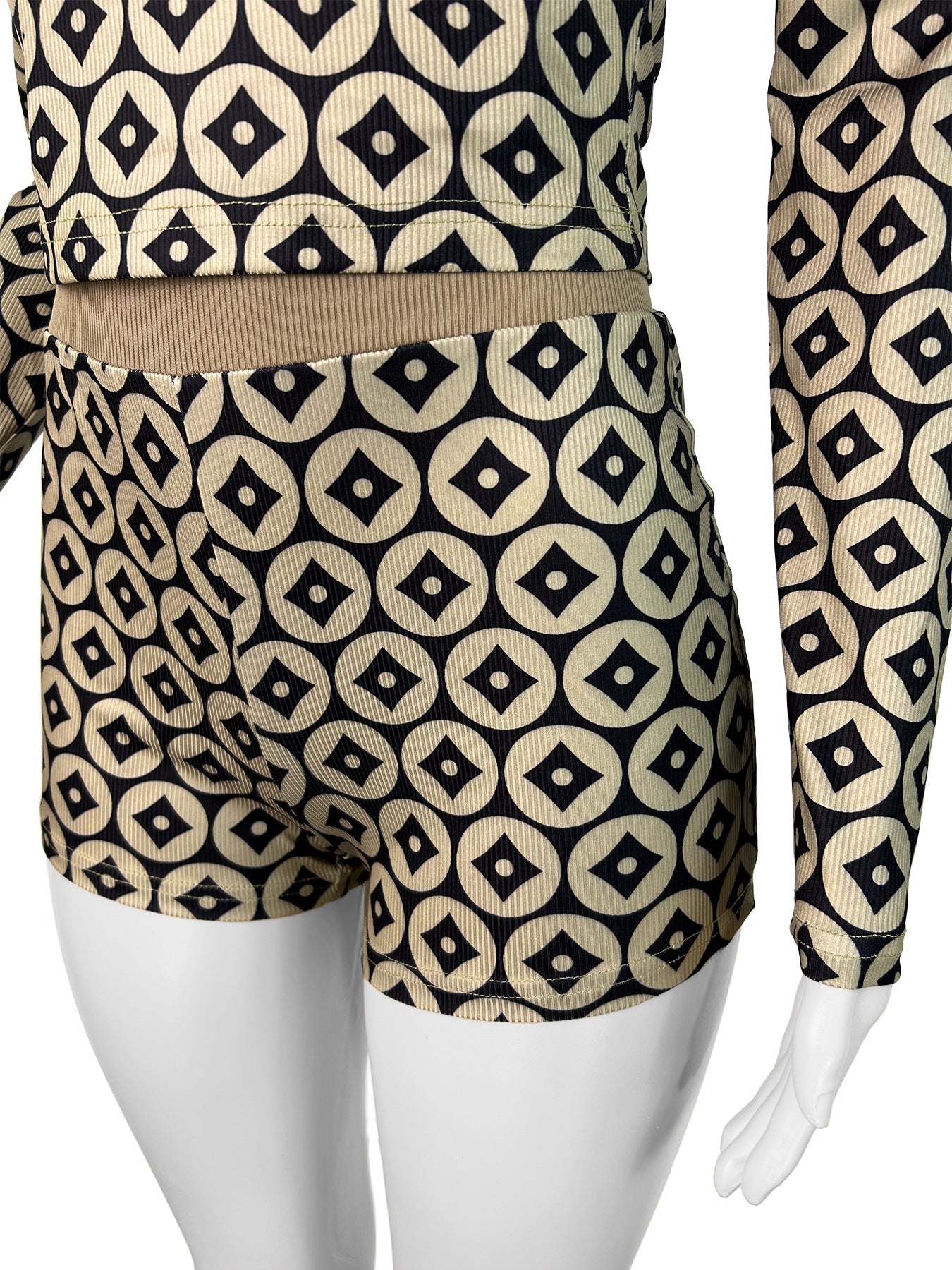 Coin Print Long Sleeve Top Shorts  Trendy Two-Piece Set 9