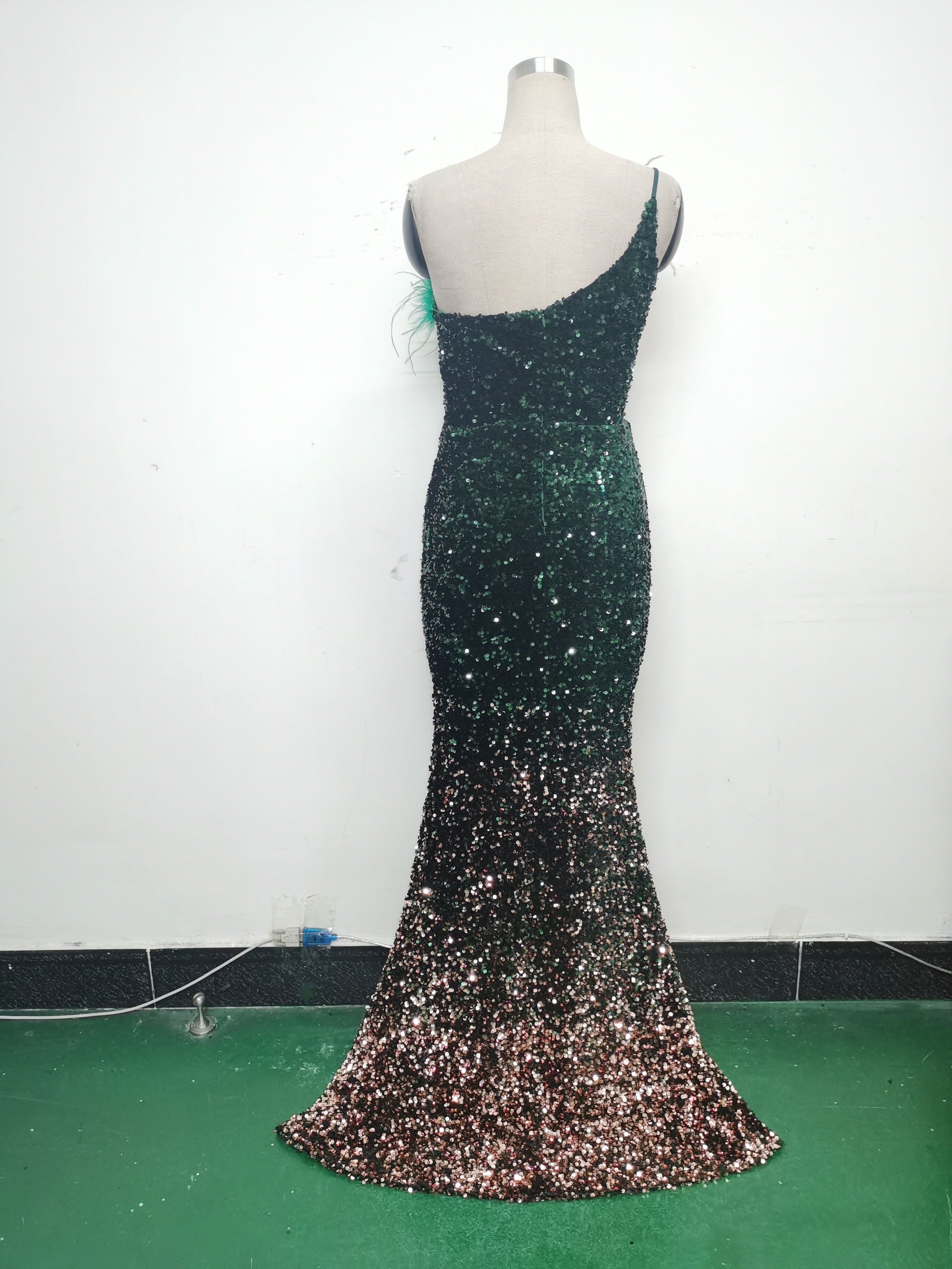 Women Ostrich Feather Beaded Evening Dress 25