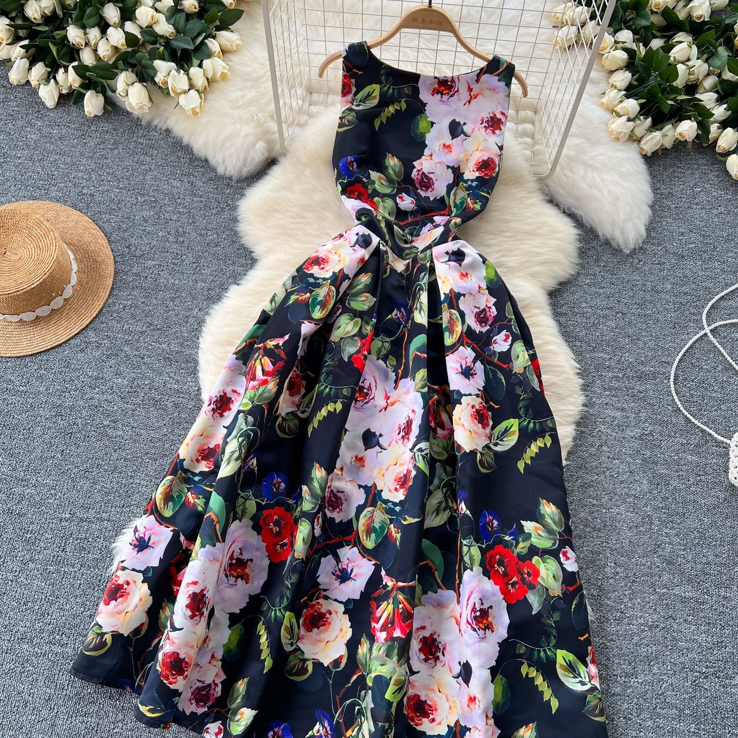 Fashion Printed Round Neck Slim Waist Pleated Flare Sleeveless Mini Dress 32