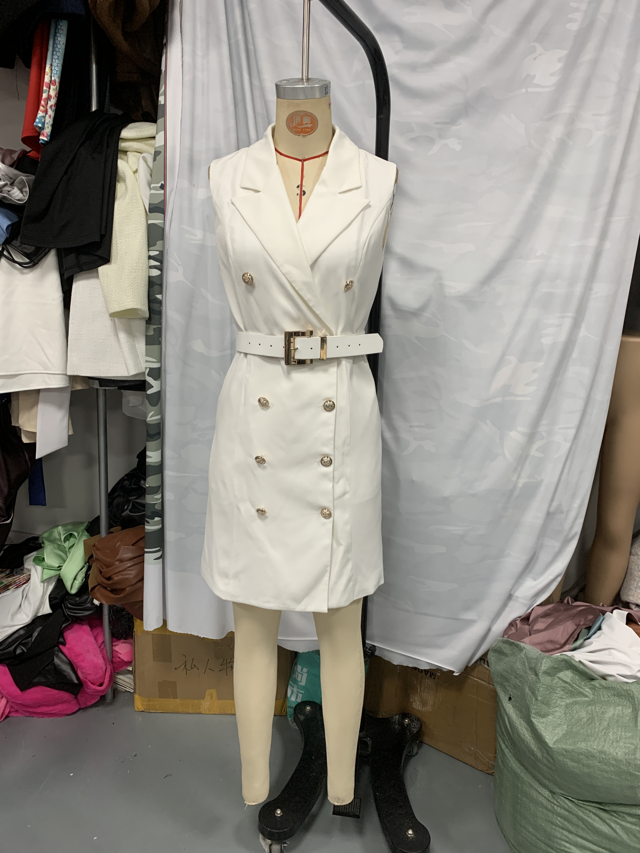 Women Sleeveless Blazer Dress with Belt 4