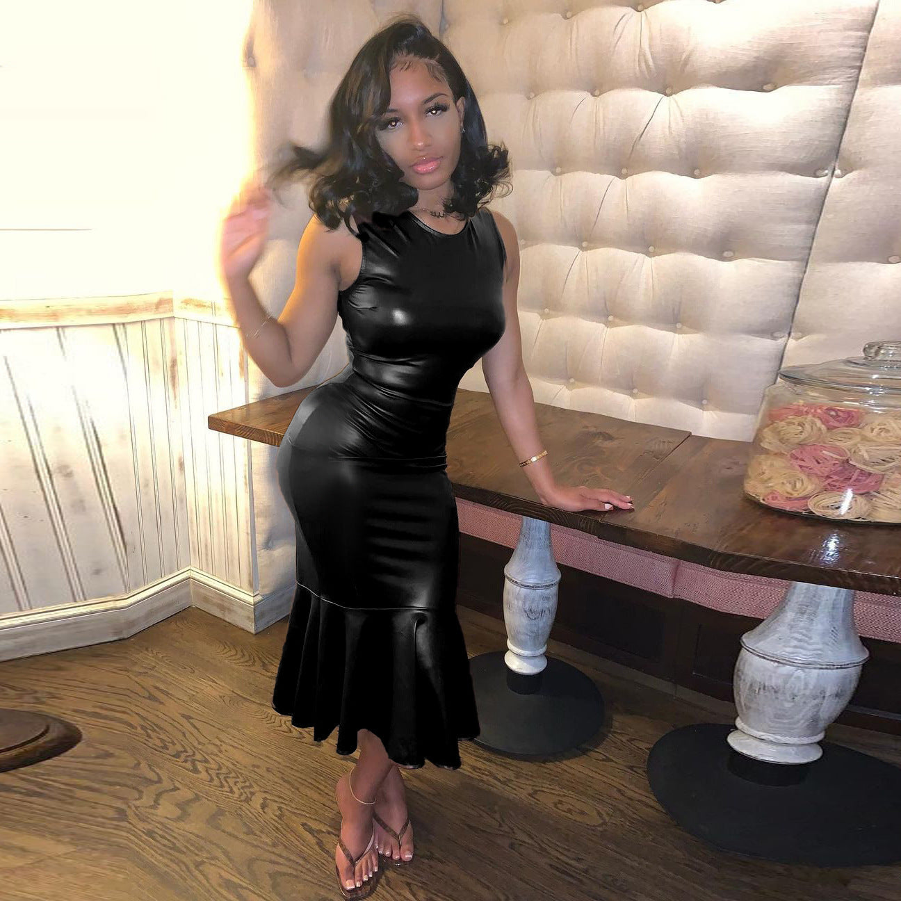 Women PU Leather Round Neck Sleeveless Bodycon Pleated Mermaid Dress
