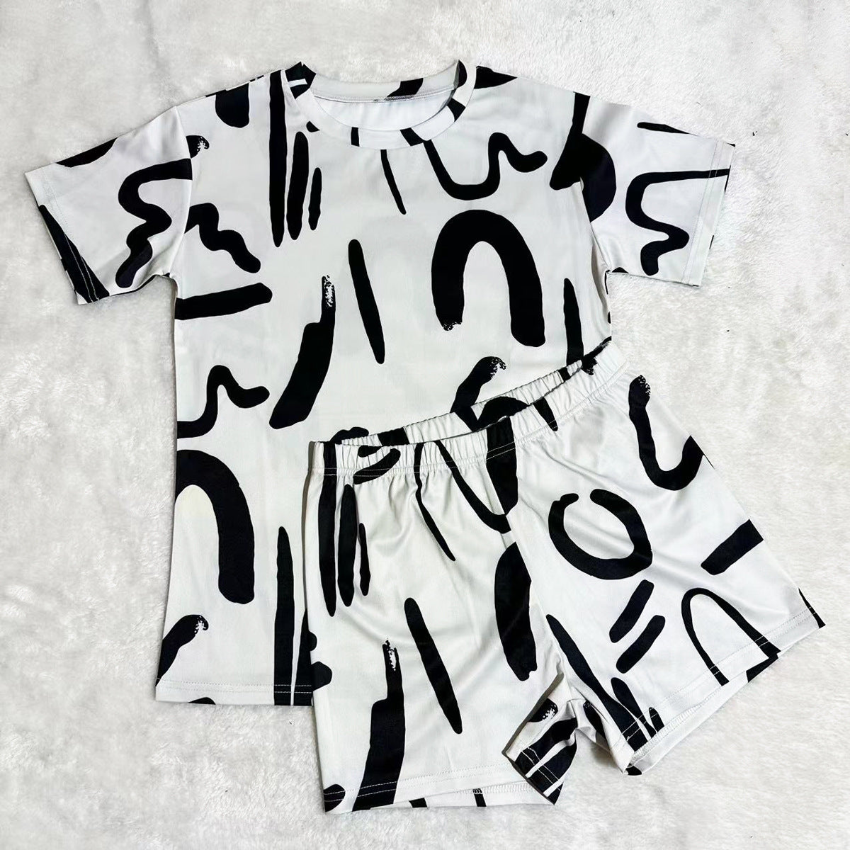 Women Casual Solid printed short-sleeved top and shorts two-piece set 16