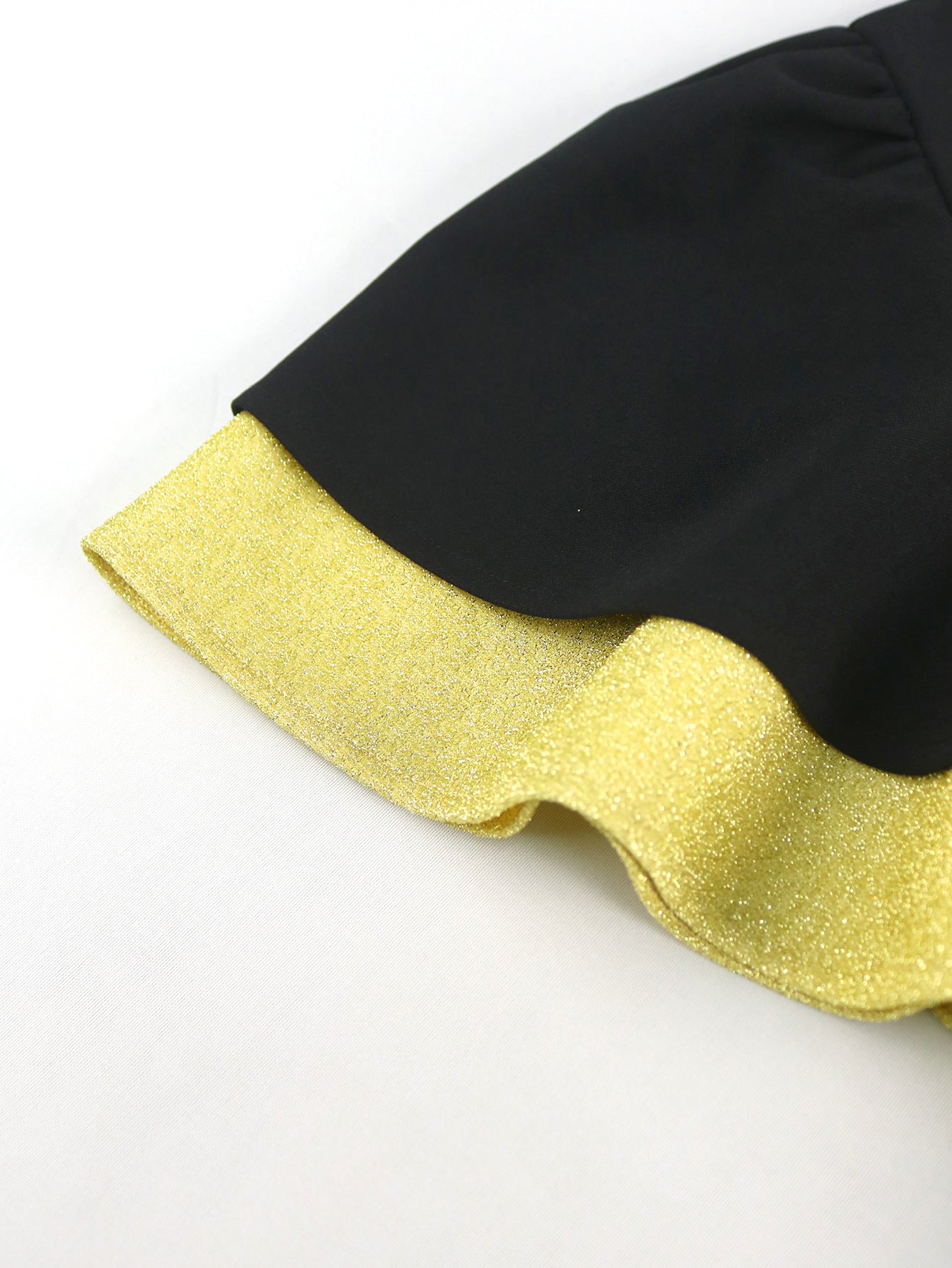 Plus Size Contrast Color Patchwork Ruffle-Sleeve A-Line Black Dress 12