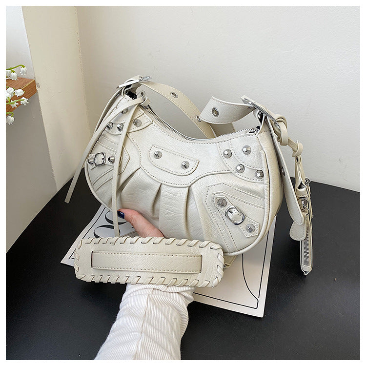 Diagonal pleated single shoulder women's retro rivet bag 66