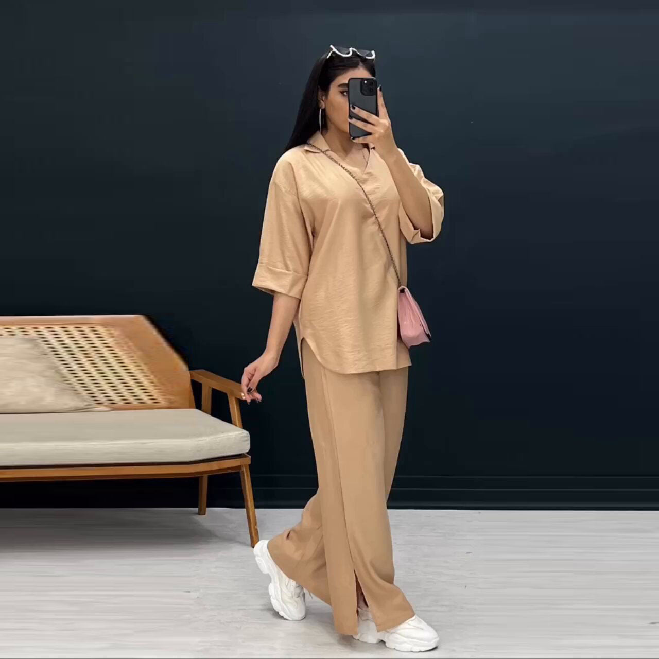 Plus Size Women Loose Top and Slit Wide Leg Pants Two-piece Set 10