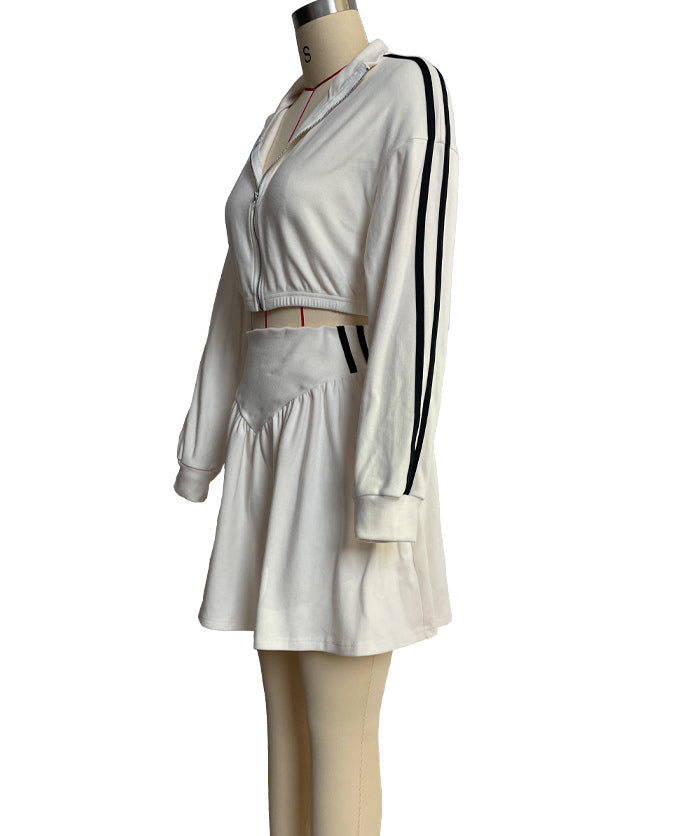 Women retro American sports style loose long-sleeved short skirt two-piece set 5