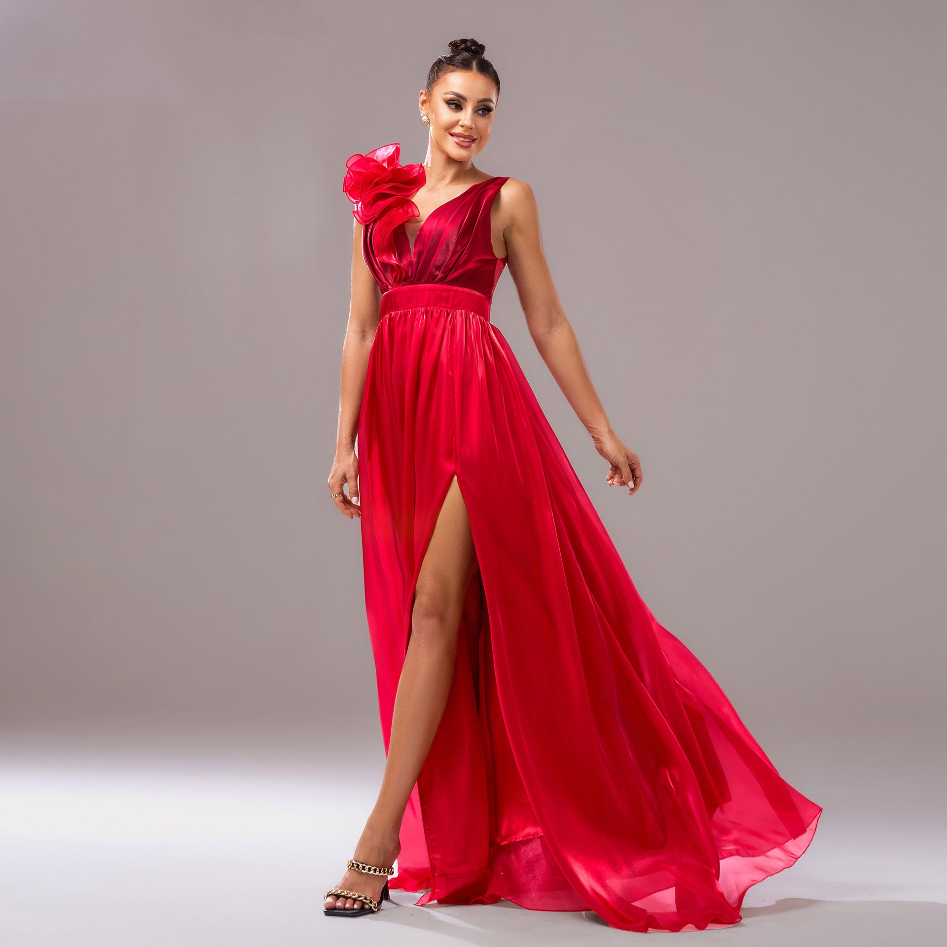 Luxury Sleeveless V-Neck Slit Evening Gown 5