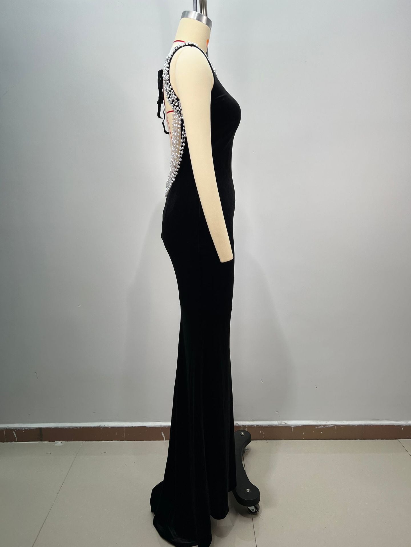 Women Sleeveless Diamond Chain Light Luxury Evening Dress 6