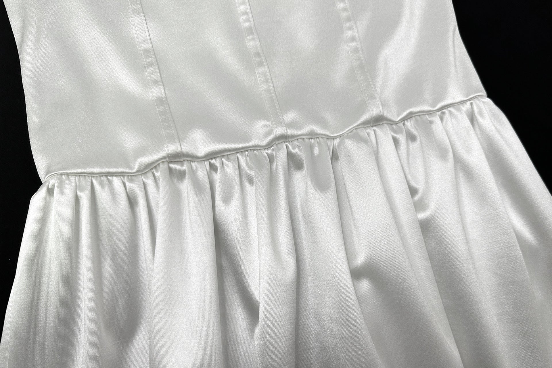 Spring Sweet Elegant Slim Waist Satin Strapless Bubble Short Dress 11