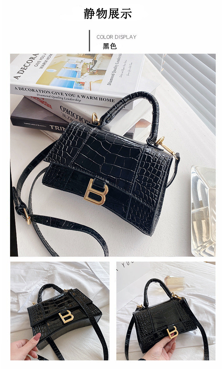 one-shoulder crossbody handbag mini small bag 31