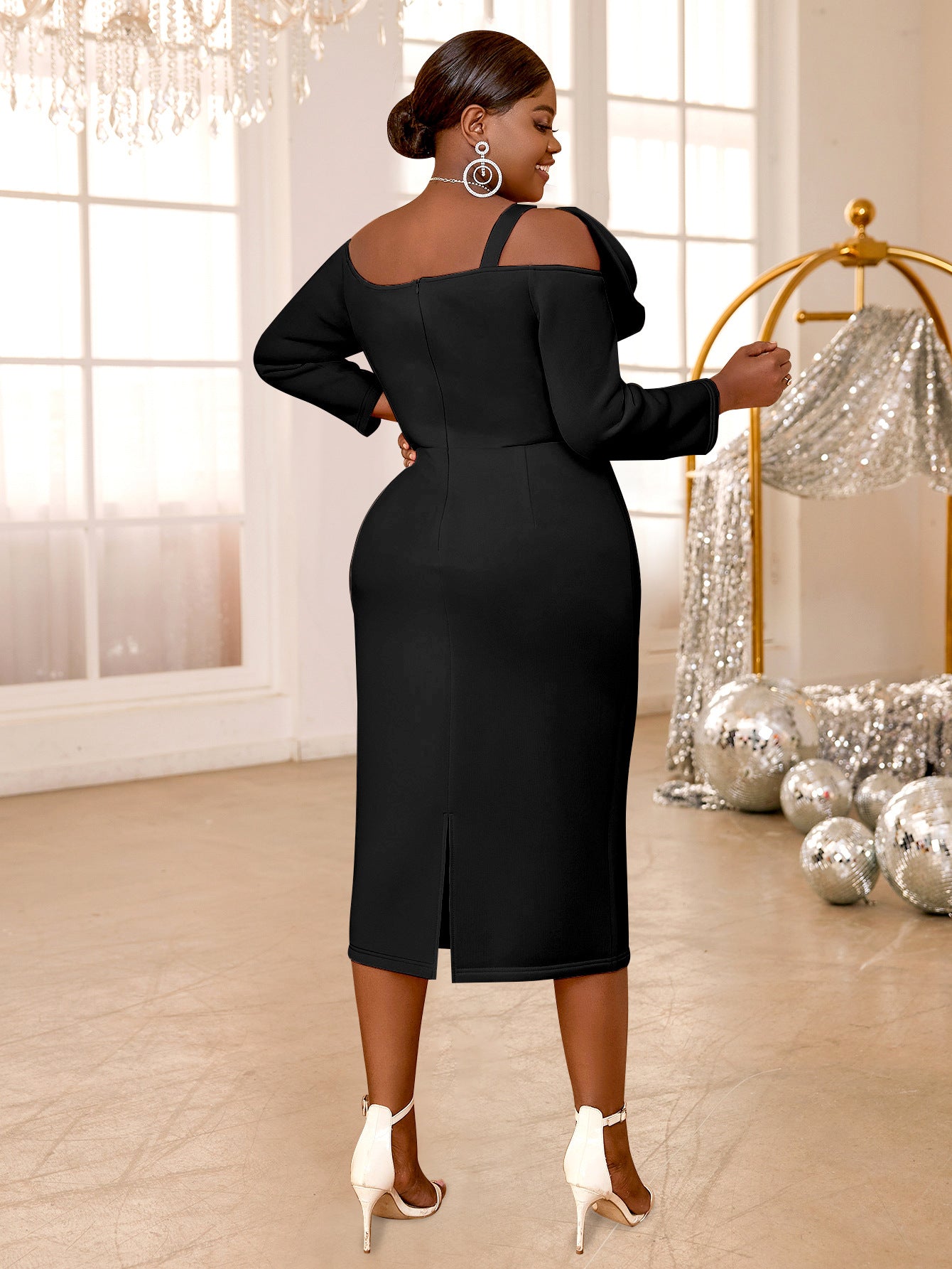 Solid Color Bell-Sleeve Back Slit Elegant Evening Gown 17